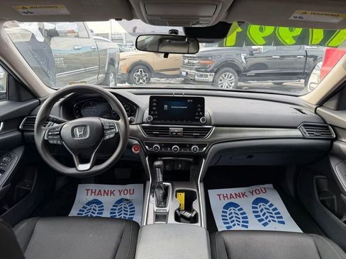 Used 2019 Honda Accord LX image 4
