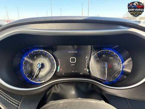 New 2026 Chrysler Pacifica Select w/ S Appearance Package image 14