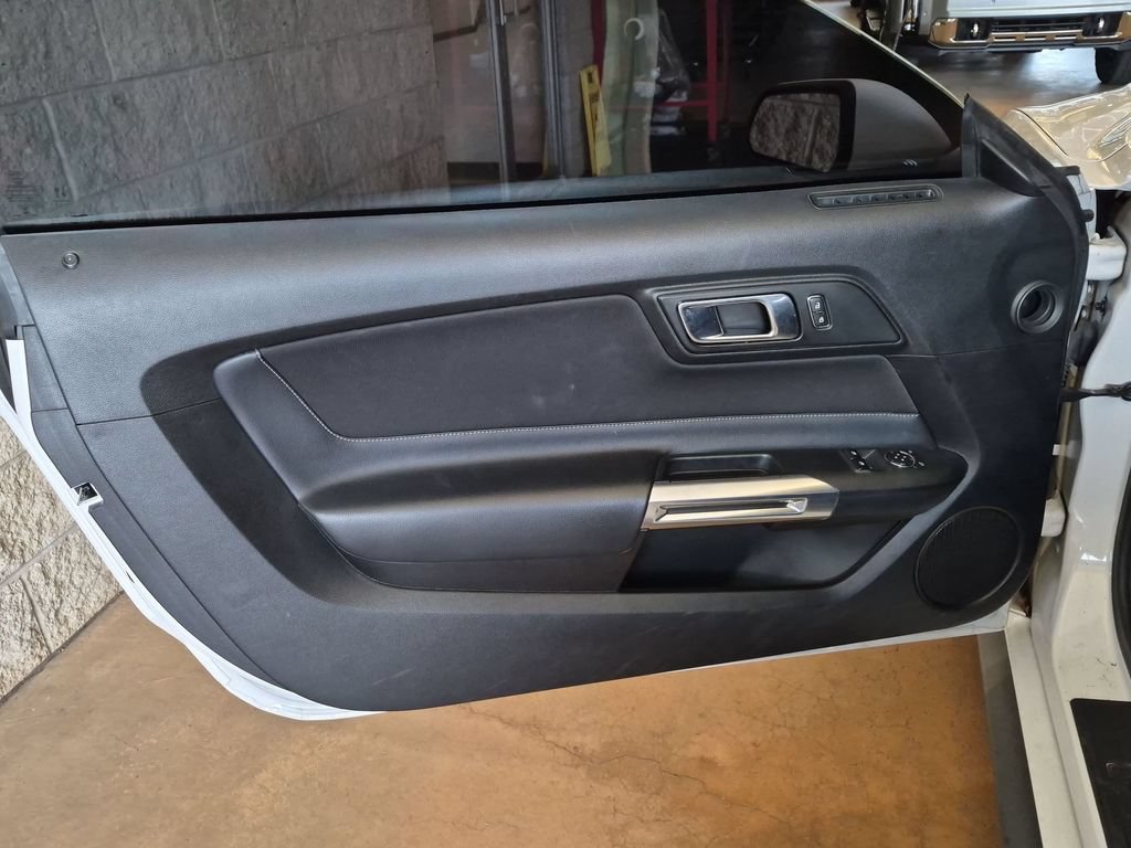 Used 2021 Ford Mustang GT RWD image 18