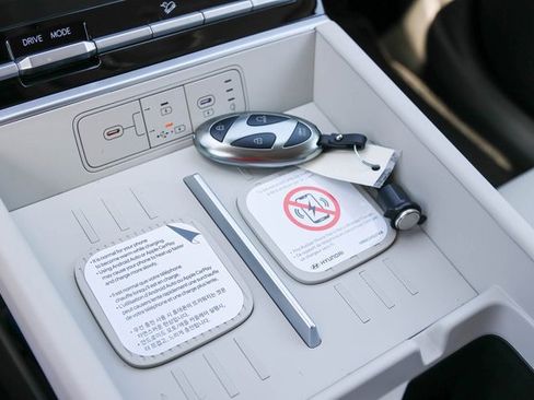 New 2026 Hyundai Santa Fe SEL image 18