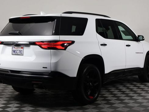 Used 2023 Chevrolet Traverse Premier w/ Redline Edition AWD/4WD image 4