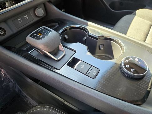 New 2026 Nissan Rogue SV AWD/4WD image 12