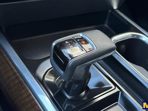 Used 2025 Chevrolet Silverado 1500 High Country w/ Technology Package image 25