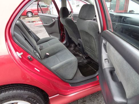 Used 2004 Toyota Corolla LE image 15