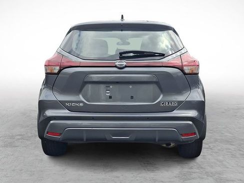 Used 2023 Nissan Kicks S FWD image 5