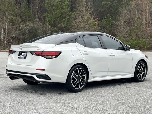 Used 2024 Nissan Sentra SR w/ SR Premium Package image 25