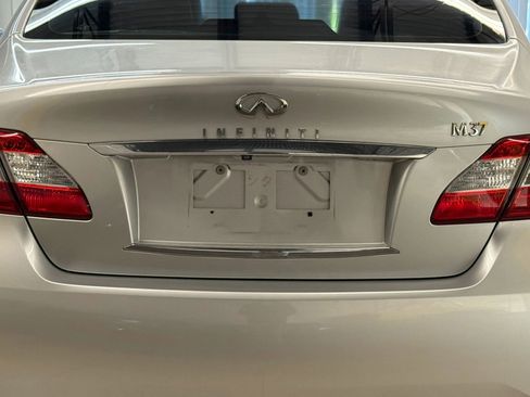 Used 2012 INFINITI M37 w/ Premium Pkg image 11