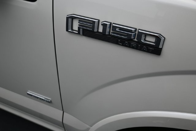 Used 2017 Ford F150 Lariat w/ Equipment Group 502A Luxury RWD image 32