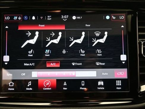 Used 2024 Dodge Durango GT AWD/4WD image 22