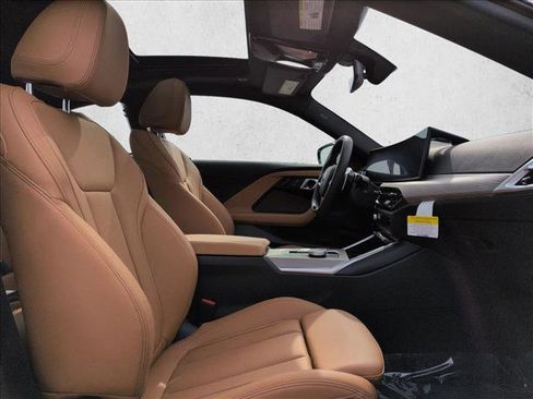 Used 2025 BMW 230i Coupe w/ Convenience Package image 22