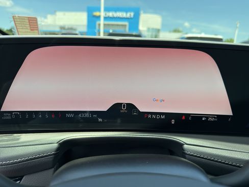 Used 2024 Cadillac XT4 Premium Luxury image 20