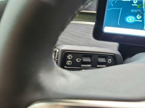 Used 2025 Rivian R1S Adventure AWD/4WD image 46
