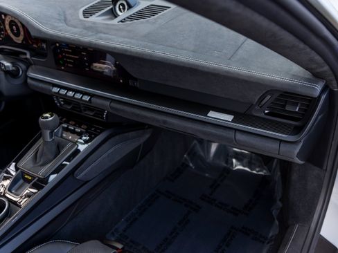 Used 2026 Porsche 911 GT3 image 58