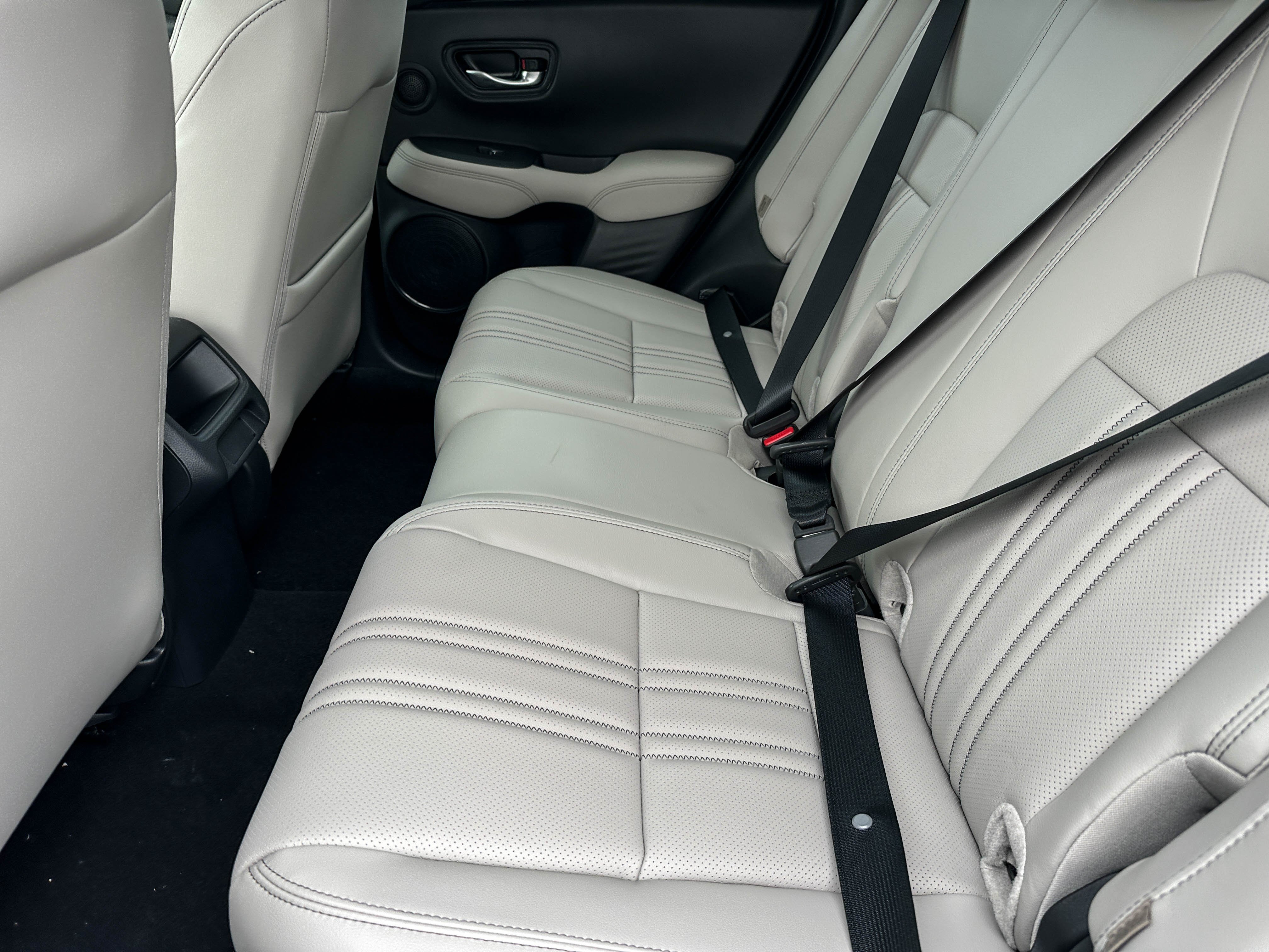 New 2027 Honda HR-V EX-L image 16