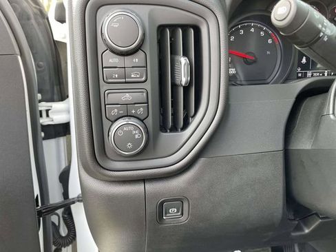 Used 2025 Chevrolet Silverado 1500 W/T w/ WT Value Package AWD/4WD image 21