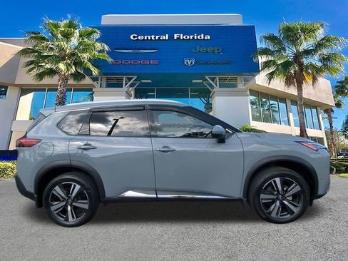 Used 2022 Nissan Rogue Platinum w/ Head-Up Display Package image 4