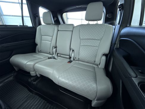 Used 2021 Honda Passport Touring image 42