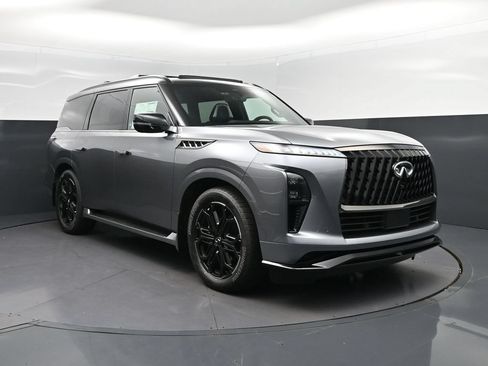 New 2026 INFINITI QX80 4WD w/ Sport Exterior Package image 9