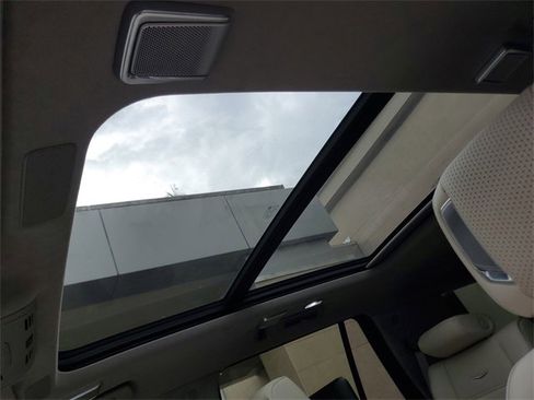 Certified 2021 Cadillac Escalade Premium Luxury Platinum image 28