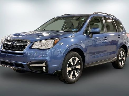 Used 2018 Subaru Forester 2.5i Premium AWD/4WD image 3