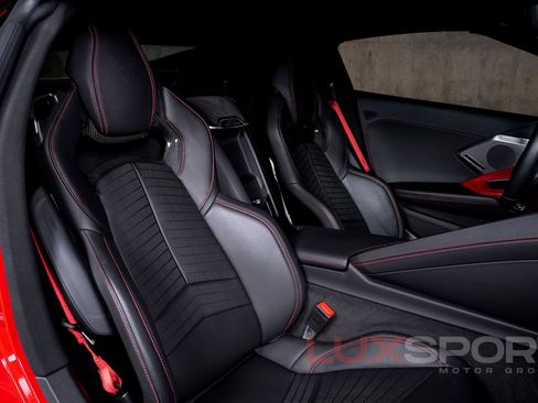 Used 2020 Chevrolet Corvette Stingray w/ 3LT Preferred Equipment Group image 53