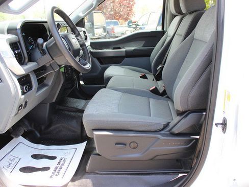 Used 2024 Ford F350 XLT w/ FX4 Off-Road Package AWD/4WD image 8