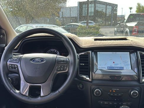 Used 2022 Ford Ranger Lariat w/ Equipment Group 501A High image 8