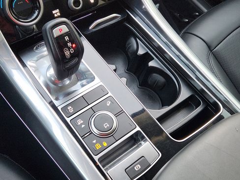 Certified 2022 Land Rover Range Rover Sport HSE Silver Edition image 23