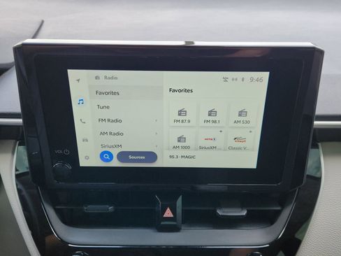 Used 2024 Toyota Corolla LE image 20