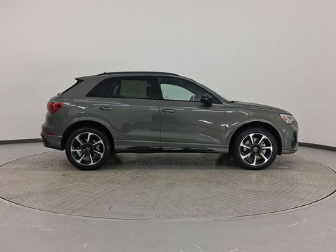 Used 2025 Audi Q3 2.0T Premium Plus w/ Premium Plus Package image 8