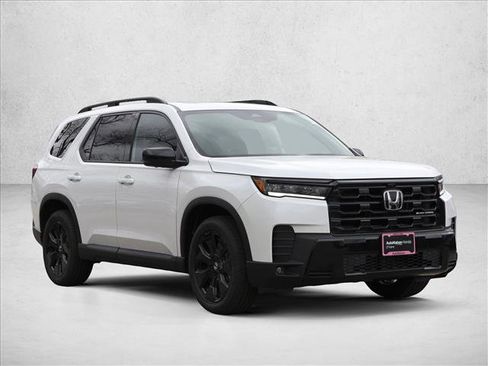 New 2026 Honda Pilot Black Edition image 3