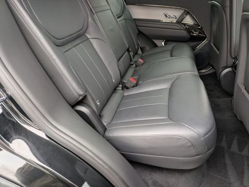 Certified 2024 Land Rover Range Rover Sport Dynamic SE image 17