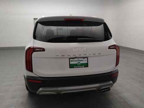 Used 2022 Kia Telluride EX w/ EX Premium Package FWD image 6