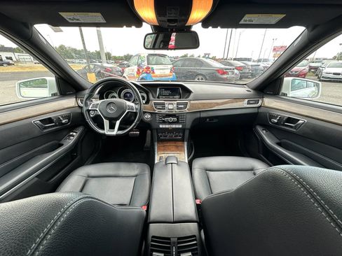 Used 2015 Mercedes-Benz E 350 Sedan image 11