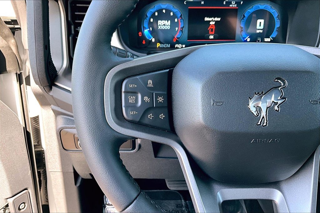 New 2026 Ford Bronco Outer Banks AWD/4WD image 18