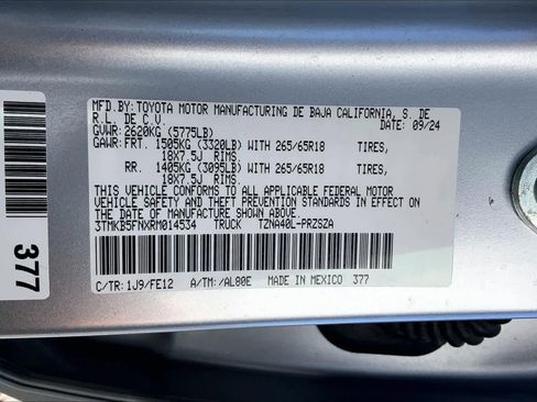 Used 2024 Toyota Tacoma TRD Sport image 36