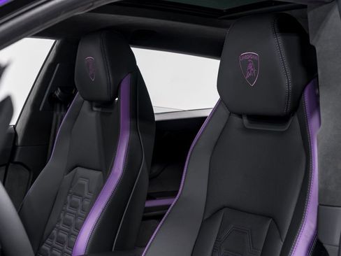 Used 2025 Lamborghini Urus SE image 20