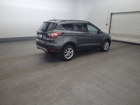 Used 2017 Ford Escape SE w/ Equipment Group 201A AWD/4WD image 10