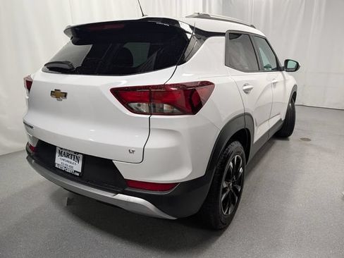 Used 2021 Chevrolet TrailBlazer LT FWD image 3
