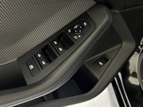 Used 2026 BMW M235i xDrive w/ Technology Package image 23