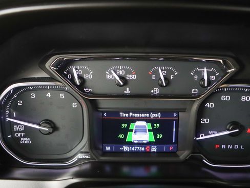 Used 2020 GMC Sierra 1500 AT4 w/ AT4 Premium Package AWD/4WD image 16