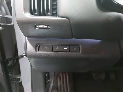 New 2026 Nissan Pathfinder Platinum image 28