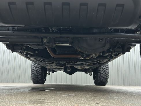 Used 2024 Jeep Gladiator Willys image 18