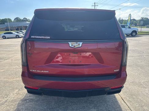 Used 2022 Cadillac Escalade ESV Sport w/ Touring Package AWD/4WD image 7