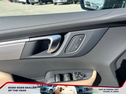 New 2026 Buick Enclave Preferred image 23