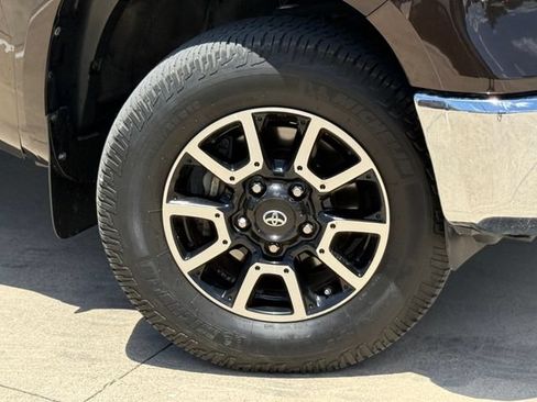 Used 2018 Toyota Tundra Limited w/ TRD Off Road Package AWD/4WD image 2