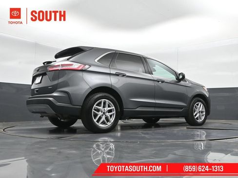 Used 2024 Ford Edge SEL AWD/4WD image 36