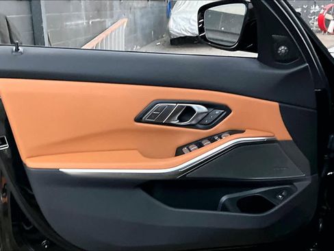 Used 2025 BMW M340i w/ Premium Package image 26