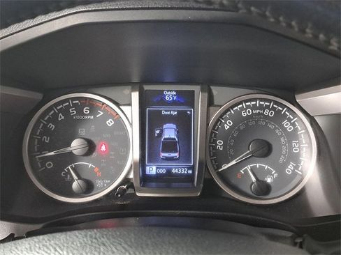 Used 2023 Toyota Tacoma SR image 27