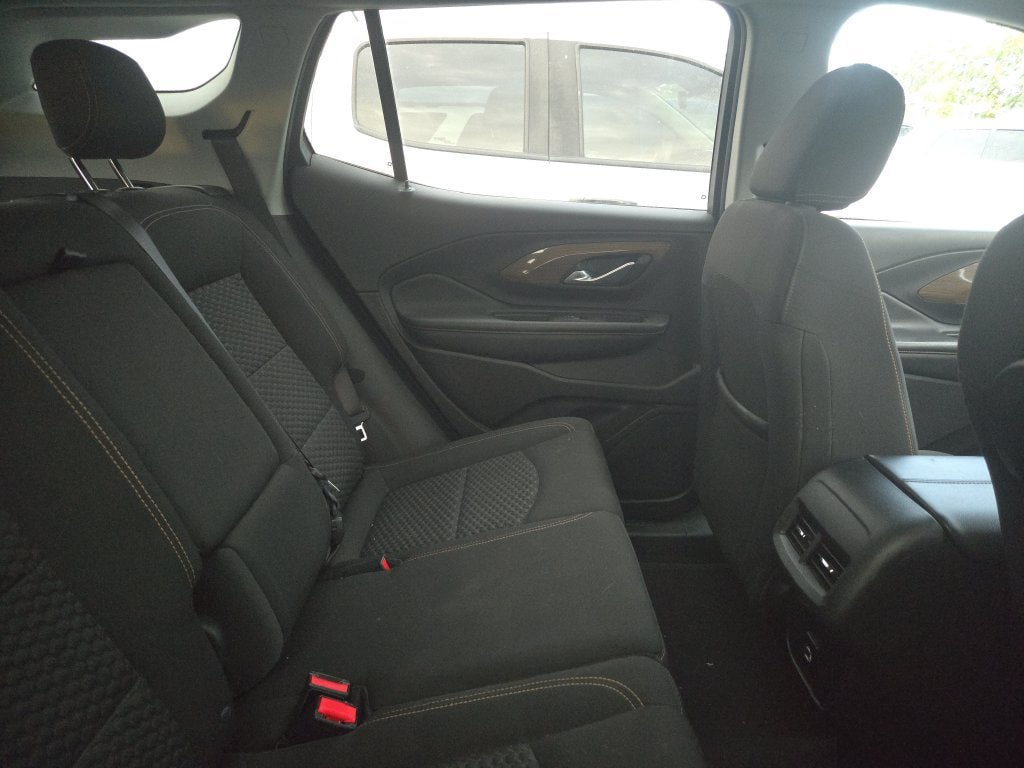 Used 2018 GMC Terrain SLE w/ Driver Convenience Package AWD/4WD image 7
